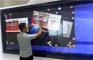 LCD splicing screen plus touch splicing screen, realize the touch of LCD splicing screen